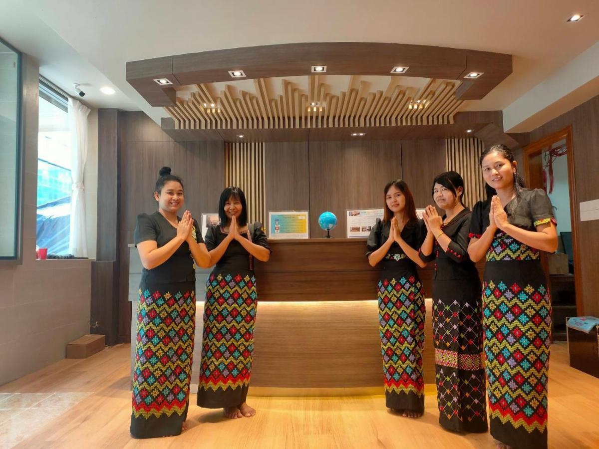 Hotel Grand Galaxy Yangon Exterior foto